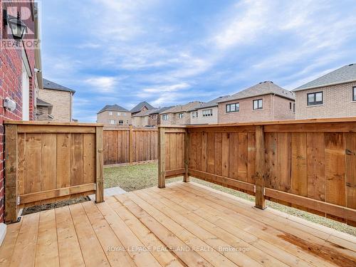 11 Grinnel Road, East Gwillimbury, ON - Outdoor With Deck Patio Veranda With Exterior