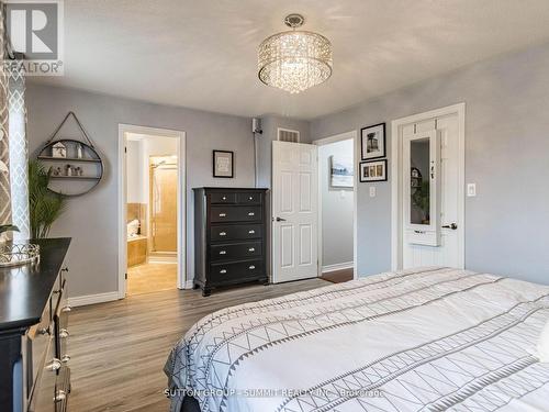 15089 Danby Rd, Halton Hills, ON - Indoor Photo Showing Bedroom