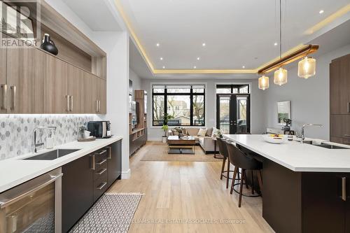11 Thirty Second Street, Toronto, ON - Indoor Photo Showing Kitchen With Upgraded Kitchen