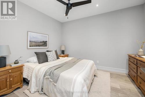 11 Thirty Second Street, Toronto, ON - Indoor Photo Showing Bedroom