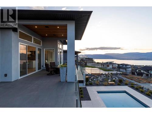 442 Hawk Hill Drive, Kelowna, BC - Outdoor With In Ground Pool