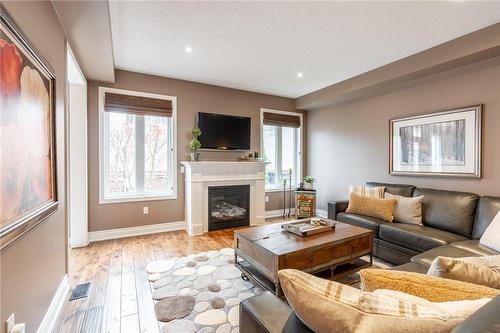 194 Nisbet Boulevard, Waterdown, ON - Indoor Photo Showing Living Room With Fireplace
