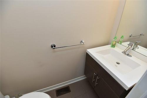 1401 Plains Road E|Unit #99, Burlington, ON - Indoor Photo Showing Bathroom