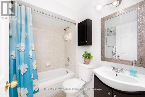 28 - 2758 Eglinton Avenue, Toronto, ON - Indoor Photo Showing Bathroom