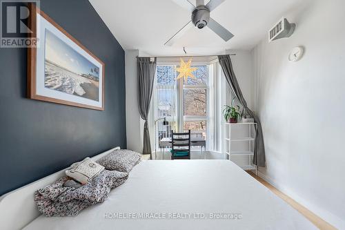 4 - 2362 Queen Street E, Toronto, ON - Indoor Photo Showing Bedroom