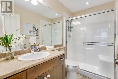 3833 Brown Road Unit# 1213, West Kelowna, BC - Indoor Photo Showing Bathroom