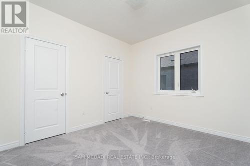 197 Mckean Dr, Whitchurch-Stouffville, ON - Indoor Photo Showing Other Room