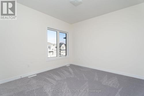 197 Mckean Dr, Whitchurch-Stouffville, ON - Indoor Photo Showing Other Room