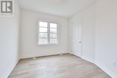 98 Salina Street, Mississauga, ON - Indoor Photo Showing Other Room