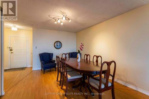 #1806 -299 Mill Rd, Toronto, ON - Indoor Photo Showing Dining Room