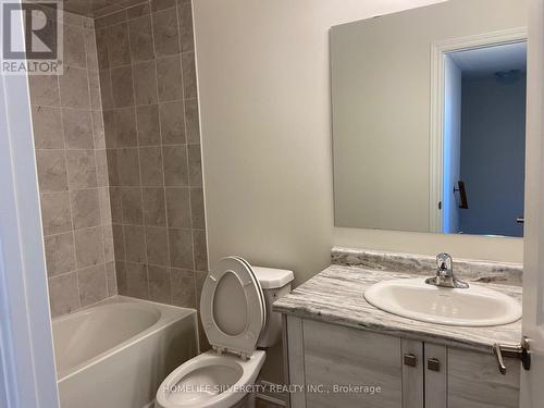 ## Upper -12176 Mclaughlin Rd, Caledon, ON - Indoor Photo Showing Bathroom