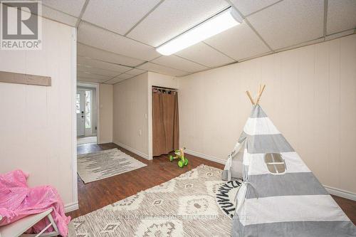 6 - 1270 Gainsborough Drive, Oakville, ON - Indoor Photo Showing Other Room