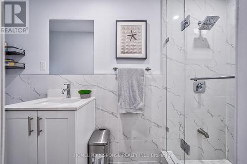 8 Alcan Avenue, Toronto, ON - Indoor Photo Showing Bathroom
