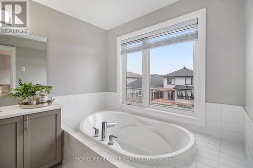 309 Livery St, Ottawa, ON - Indoor Photo Showing Bathroom