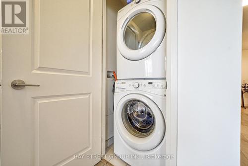 620 - 9506 Markham Road, Markham, ON - Indoor Photo Showing Laundry Room