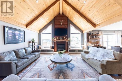 339 Rantz Road, Petawawa, ON - Indoor Photo Showing Living Room With Fireplace
