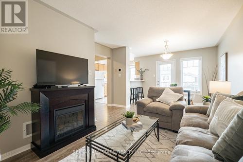 14 Cossey Lane, Whitchurch-Stouffville, ON - Indoor Photo Showing Living Room With Fireplace
