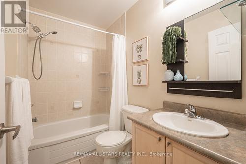 14 Cossey Lane, Whitchurch-Stouffville, ON - Indoor Photo Showing Bathroom