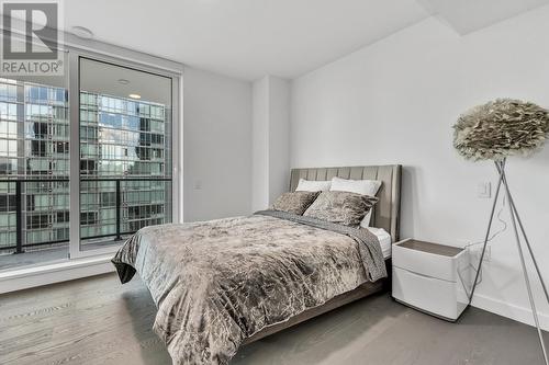 130X 620 Cardero Street, Vancouver, BC - Indoor Photo Showing Bedroom