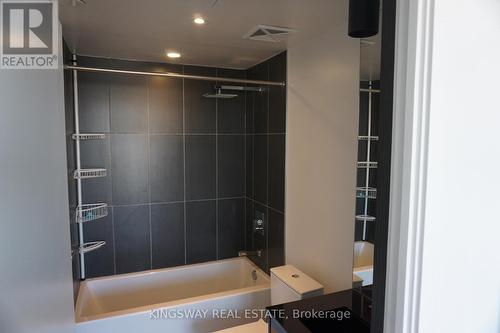 5201 - 70 Temperance Street, Toronto, ON - Indoor Photo Showing Bathroom