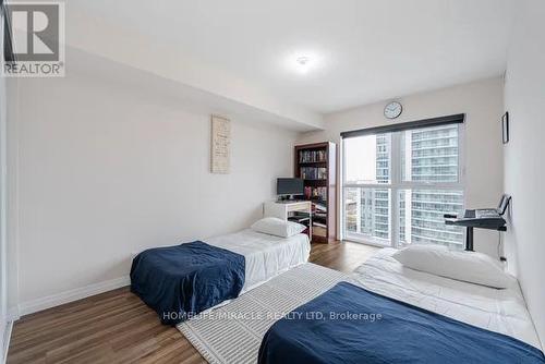 #1002 -2152 Lawrence Ave E, Toronto, ON - Indoor Photo Showing Bedroom