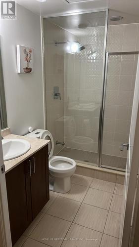 430 - 7165 Yonge Street, Markham, ON - Indoor Photo Showing Bathroom