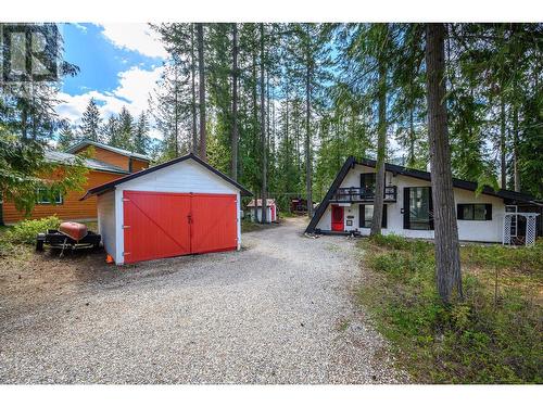 9039 Hummingbird Drive, Swansea Point, BC - Outdoor