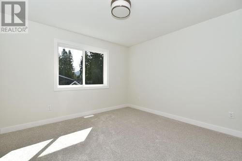 2748 Golf Course Drive, Blind Bay, BC - Indoor Photo Showing Other Room