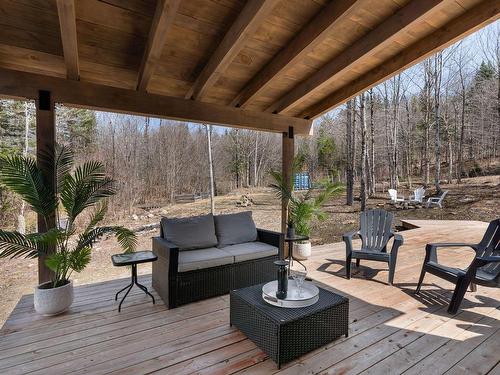 Terrasse - 14 Ch. Du Moulin, Lac-Beauport, QC - Outdoor With Deck Patio Veranda With Exterior