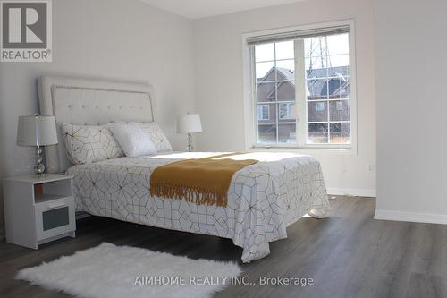 5 - 2 Cox Boulevard, Markham, ON - Indoor Photo Showing Bedroom