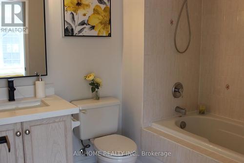 5 - 2 Cox Boulevard, Markham, ON - Indoor Photo Showing Bathroom