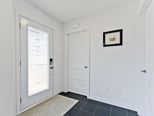 Hall d'entrÃ©e - 58 Rue Mount, Sherbrooke (Lennoxville), QC - Indoor Photo Showing Other Room