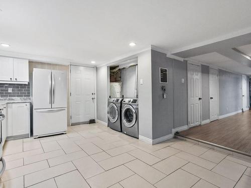 Kitchen - 5195 Rue St-Jacques, Laval (Saint-Vincent-De-Paul), QC - Indoor Photo Showing Laundry Room
