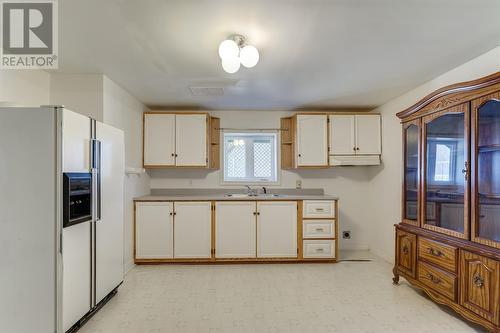 1605 Conception Bay Highway, Conception Bay South, NL - Indoor Photo Showing Kitchen