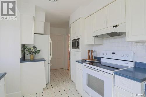 40 Rothesay Park Road, Rothesay, NB - Indoor Photo Showing Kitchen