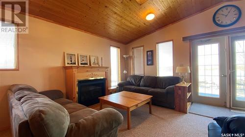 Cresent Ave, Wakaw Lake, SK - Indoor Photo Showing Living Room With Fireplace