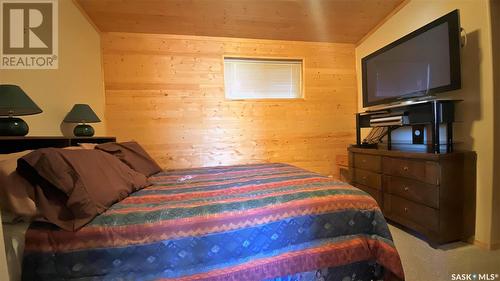 Cresent Ave, Wakaw Lake, SK - Indoor Photo Showing Bedroom