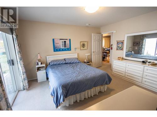 3682 Hawthorn Street, Thornhill, BC - Indoor Photo Showing Bedroom
