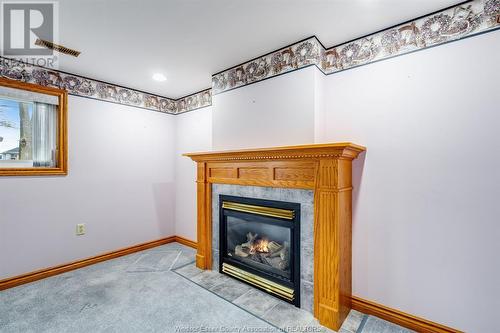 6520 Taylor Avenue, Comber, ON - Indoor With Fireplace