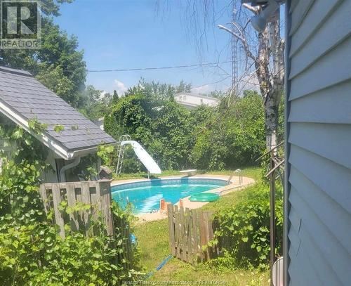 130 Sinasac Avenue West, Harrow, ON - Outdoor With In Ground Pool