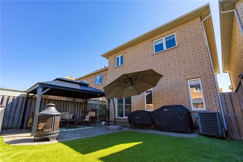 82 Glendarling Crescent, Stoney Creek, ON - Outdoor With Exterior