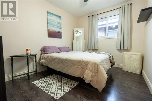 912 Madeleine Avenue, Sudbury, ON - Indoor Photo Showing Bedroom