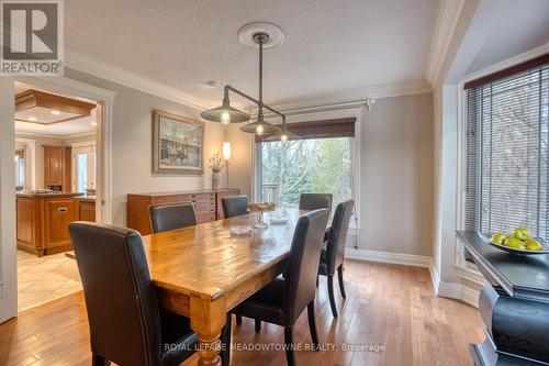 15 Chantelay Crescent, Halton Hills, ON - Indoor Photo Showing Dining Room