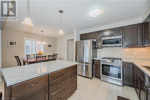 82 Dawes Avenue, Guelph, ON - Indoor Photo Showing Kitchen With Upgraded Kitchen