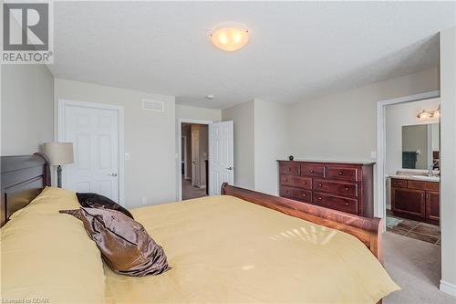 82 Dawes Avenue, Guelph, ON - Indoor Photo Showing Bedroom