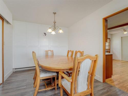 2480 Bidston Rd, Mill Bay, BC - Indoor Photo Showing Dining Room