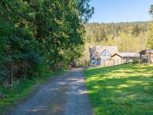 3460 Cobble Hill Rd East, Cobble Hill, BC - Outdoor