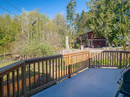 3460 Cobble Hill Rd East, Cobble Hill, BC - Outdoor With Deck Patio Veranda