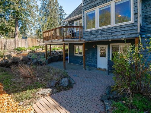 3460 Cobble Hill Rd East, Cobble Hill, BC - Outdoor With Deck Patio Veranda