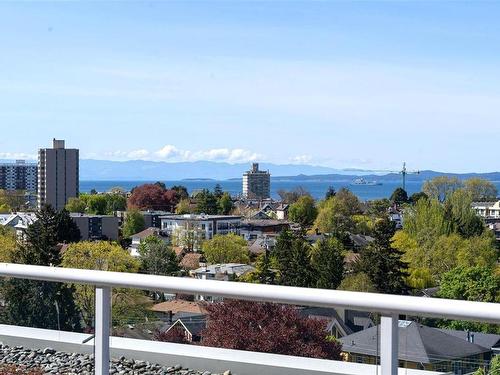 705-646 Michigan St, Victoria, BC - Outdoor With View